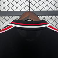 Image 2 of Retro Manchester United Black 98-99 