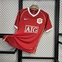 Image 1 of Retro Manchester United Home 06-07