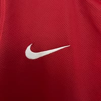 Image 9 of Retro Manchester United Home 11-12
