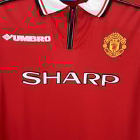 Image 7 of Retro Manchester United Long Sleeve Home 98-99