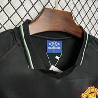 Image 4 of Retro Manchester United Third 98/99