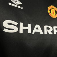 Image 7 of Retro Manchester United Third 98/99