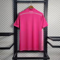 Image 4 of Retro Real Madrid Pink 14-15 Away 