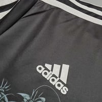 Image 3 of Retro Real Madrid 14-15 Third Away