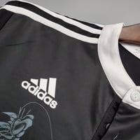 Image 7 of Retro Real Madrid 14-15 Third Away Long Sleeve