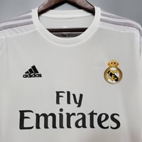 Image 4 of Retro Real Madrid 15-16 Home
