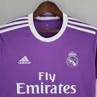 Image 5 of Retro Real Madrid 17-18 Away 