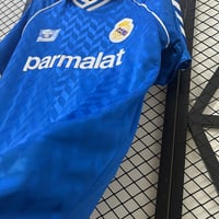Image 3 of Retro Real Madrid 86-88 Away 