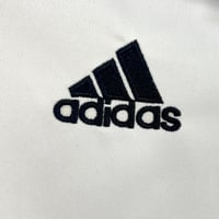 Image 6 of Retro Real Madrid Home 01-02