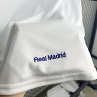 Image 5 of Retro Real Madrid Home 07-08