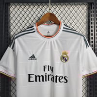 Image 4 of Retro Real Madrid Home 13-14