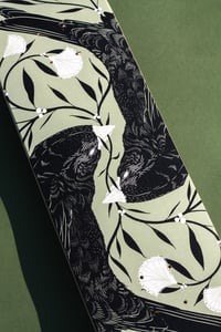 Image 3 of 'Flow Birds' Skateboard Art Deck