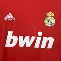 Image 6 of Retro Real Madrid Third 11-12