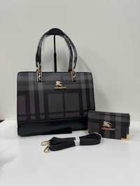 Image 4 of Brry Bag with purse