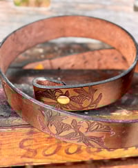 Image 4 of Original Tom Fugle SIGNED Pheasant and Lillies Dark Brown Leather Belt