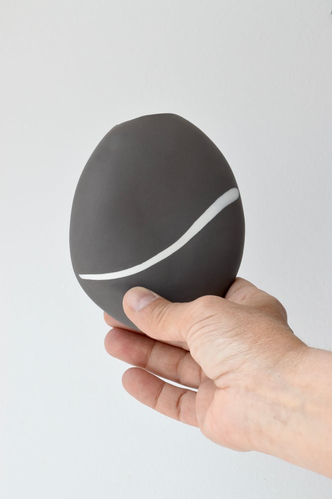 Image of SMALL WALL VASE - CHOCOLATE