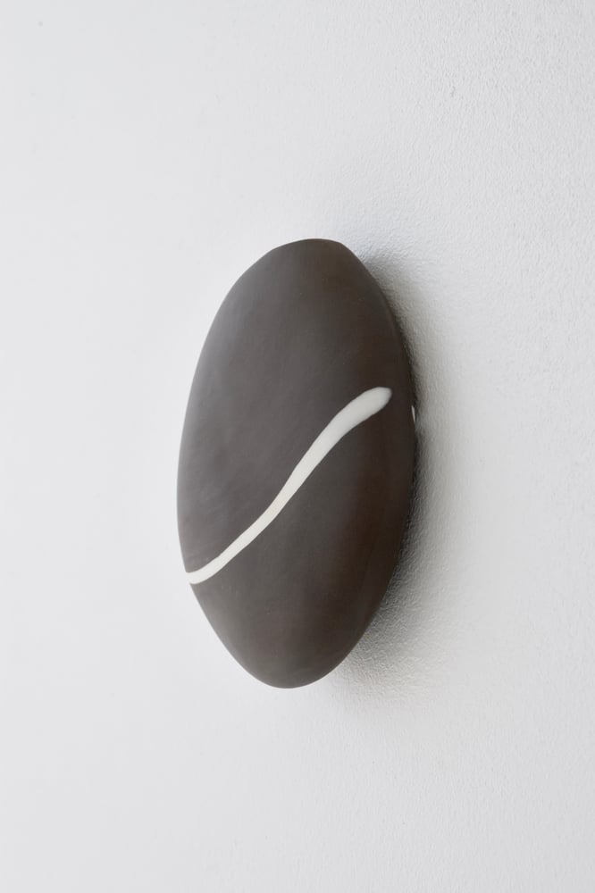 Image of SMALL WALL VASE - CHOCOLATE