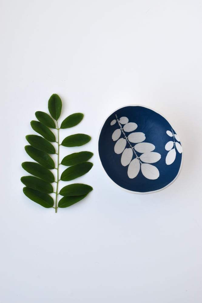 Image of HERBARIUM BOWL - ROUND