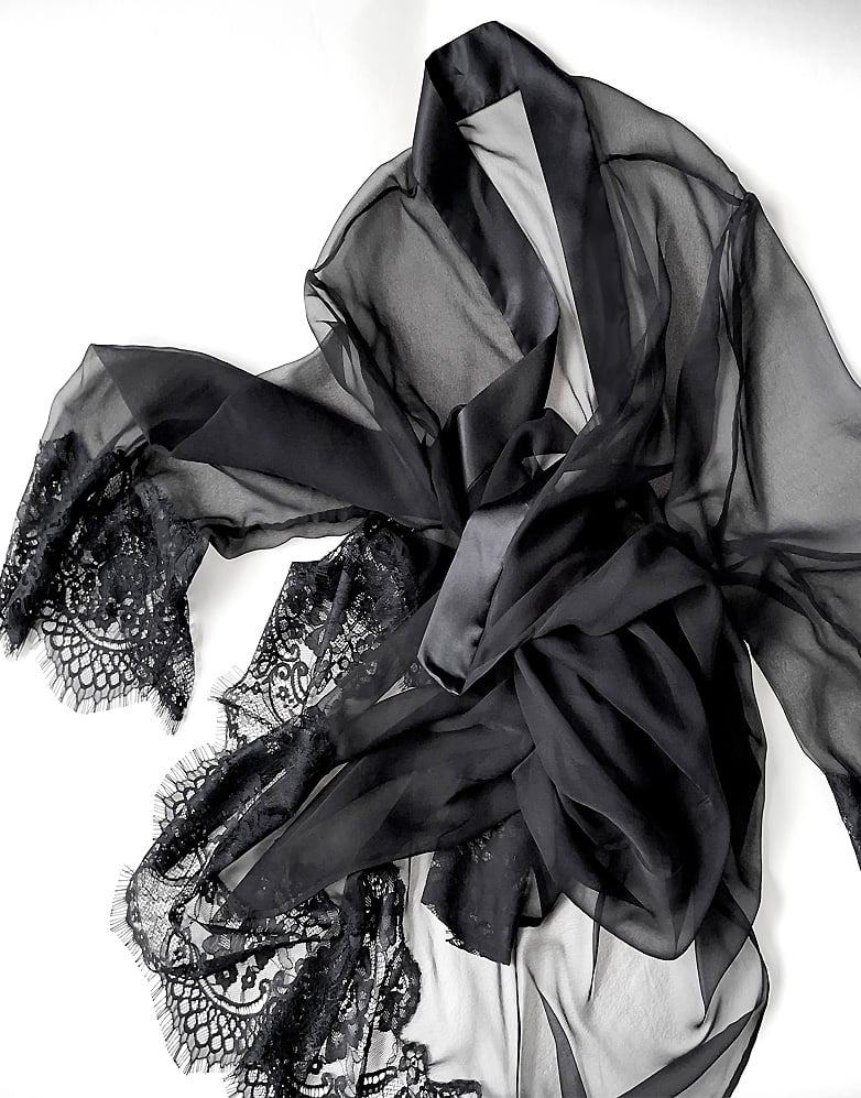 Image of KORA SILK / LACE KIMONO