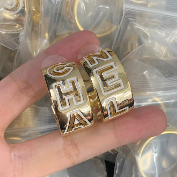 Image of CHANEL JLO EARRINGS 