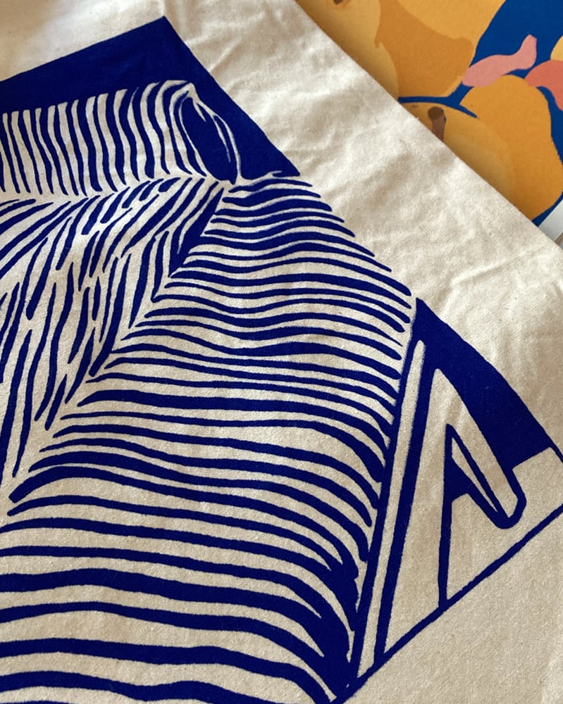 Image of Totebag Sofa