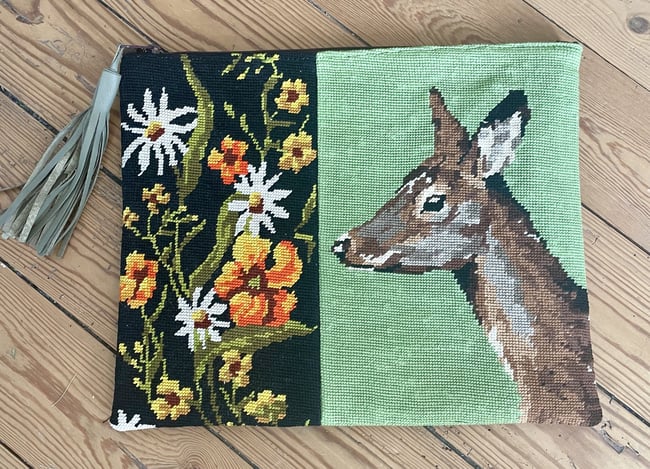 Pochette biche