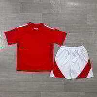 Image 2 of Kids Nottingham Forrest 24-25 Home