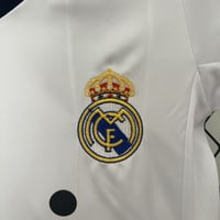 Image 4 of Kids Retro Real Madrid 12-13 Home
