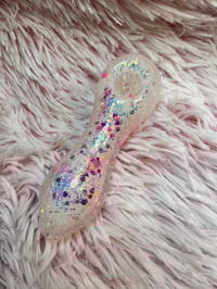 Image 4 of Cool Heart Freezable Glitter Pipe