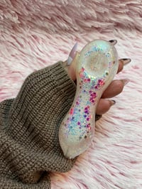Image 7 of Cool Heart Freezable Glitter Pipe