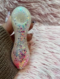 Image 8 of Cool Heart Freezable Glitter Pipe