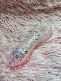 Image 13 of Cool Heart Freezable Glitter Pipe