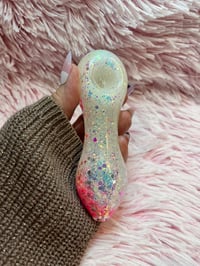 Image 19 of Cool Heart Freezable Glitter Pipe