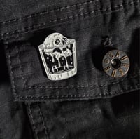 Image 4 of Melting Skull In A Rum Glass Enamel Pin