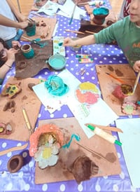 Image 2 of PARA LLEVAR