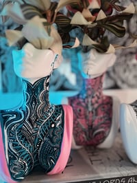 Image 2 of VASE “feminæ“