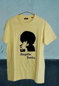 Image 1 of Camiseta Angela Davis