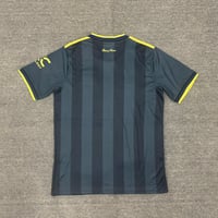 Image 2 of Manchester United Home 25-26 Third