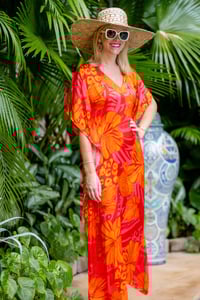 Image 3 of Giovanna Kaftan