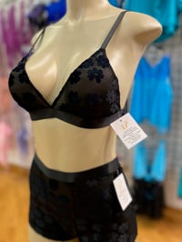 Image 4 of 2 Piece bralette & boyshorts set