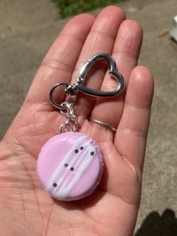 Image 3 of Pink macaroon keychains