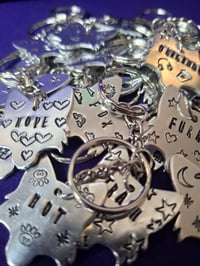 Image 1 of Fox head keyrings