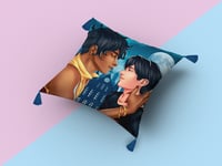 Image 4 of The cruel prince ; Loki & Malec [Funda de cojín]