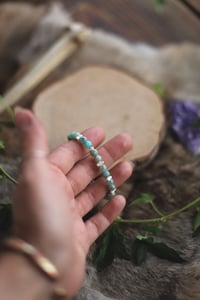 Image 2 of Bracciale con ossa di volpe -amazzonite- 