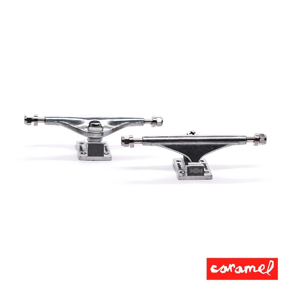 Caramel fingerboard trucks 3.0 (inverted kingpins)