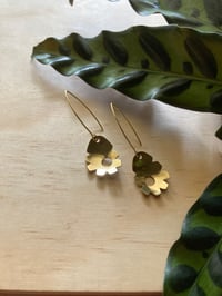 Image 3 of Hola Earring