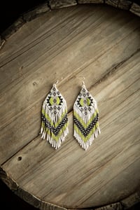 Image 8 of Tierra earrings 