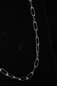 Image 2 of Simple light chain necklace
