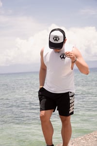 Image 1 of Tamban Cut: White