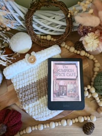 Image 3 of Crochet coffee cup e-reader & book sleeve